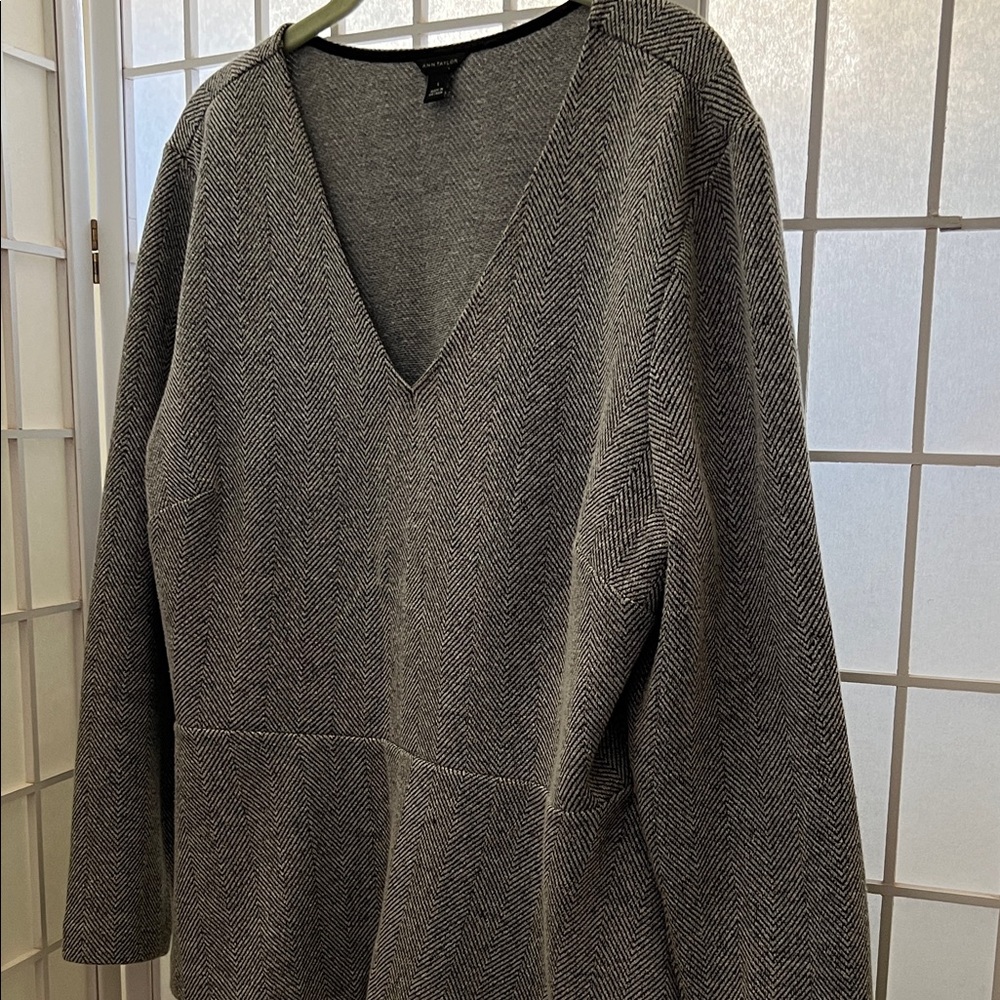 Ann Taylor Tweed V-Neck Herringbone Peplum Top